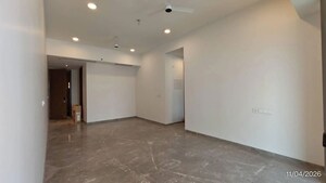 Room in 3 BHK Apartment at Prestige Jasdan Classic, Mahalaxmi – for Rent