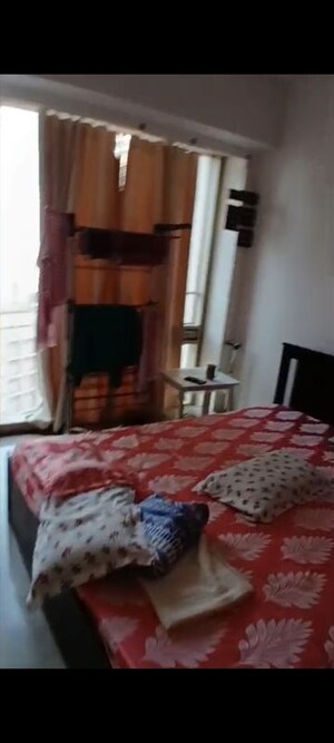Bedroom in 3 BHK Apartment at Kamala Mill – for Rent