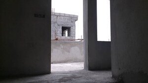 Room in 3 BHK Villa at Mantoor Nandan Lake Breeze, Isnapur – for Sale