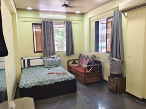 1 BHK Apartment For Rent in Vile Parle West