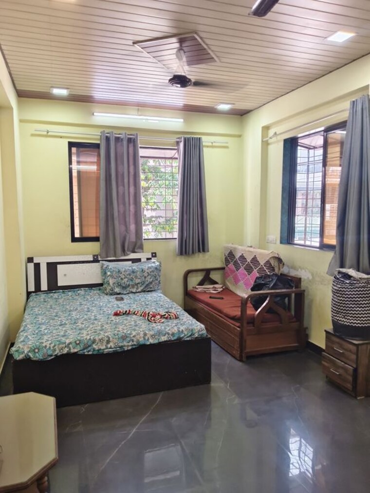 Bedroom, vile parle west 1 Bedroom 500 Sq.Ft. Apartment In Vile Parle West Mumbai 10360309