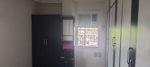 Room in 2 BHK Apartment at Dadar East – for Rent