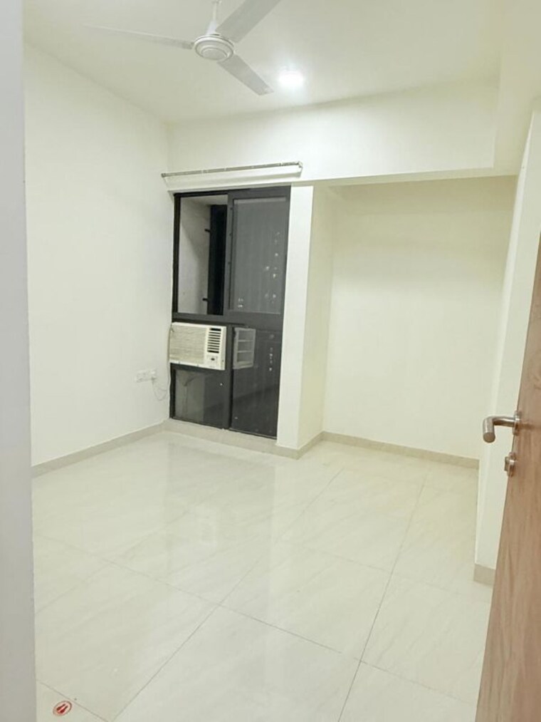 Room, lodha-crown-quality-homes 2 Bedroom 502 Sq.Ft. Apartment In Majiwada Thane 10360357