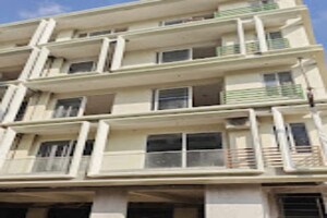 3.5 BHK Builder Floor – Exterior View View at Signature Global City 93, Sector 93 - for Sale