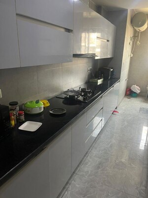 Kitchen in 3.5 BHK Builder Floor at Orchid Gardens, Sector 54 – for Rent