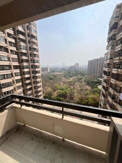 3.5 BHK + Pooja Room,Study Room Builder Floor For Rent in Orchid Gardens