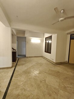 3 BHK + Servant Room,Study Room Apartment For Rent in Orchid Gardens