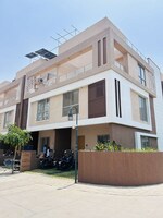 4 BHK + Pooja Room,Servant Room 2900 Sq.Ft. Villa in Kolte Patil Life Republic Twin Bungalows
