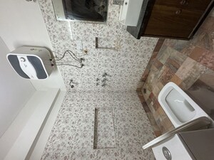 Bathroom in 3 BHK Builder Floor at Sector 9 Panchkula – for Rent
