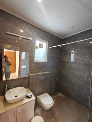 Bathroom in 2 BHK Builder Floor at Ameya One, Sector 42 – for Rent