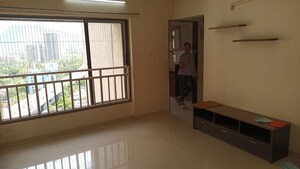 Room in 1 BHK Apartment at Crystal Armus, Chembur – for Rent