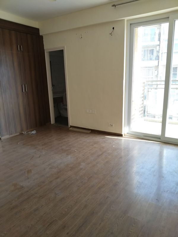 3 BHK Apartment For Sale in Tulip Violet