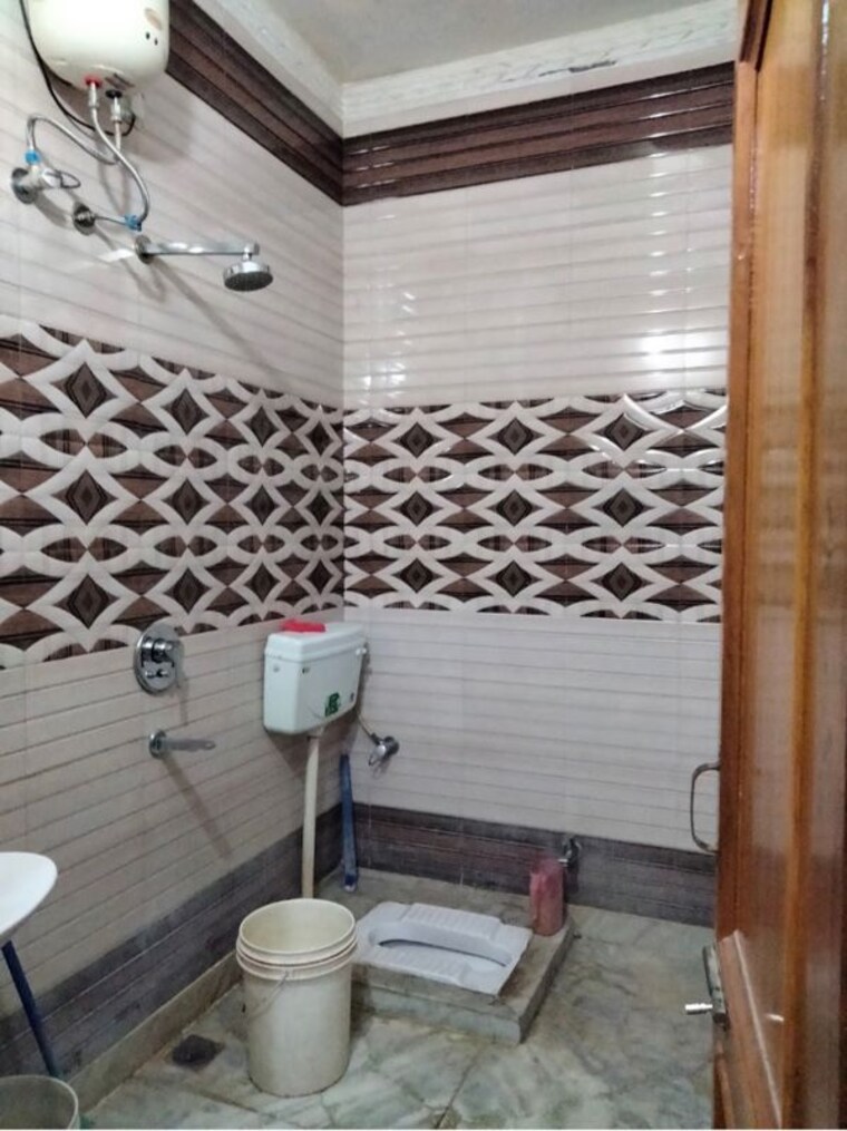 Bathroom, sunny enclave 4 Bedroom 160 Sq.Yd. Independent House In Sunny Enclave Mohali 10360465