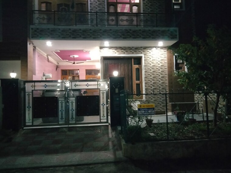 Exterior View, sunny enclave 4 Bedroom 160 Sq.Yd. Independent House In Sunny Enclave Mohali 10360465