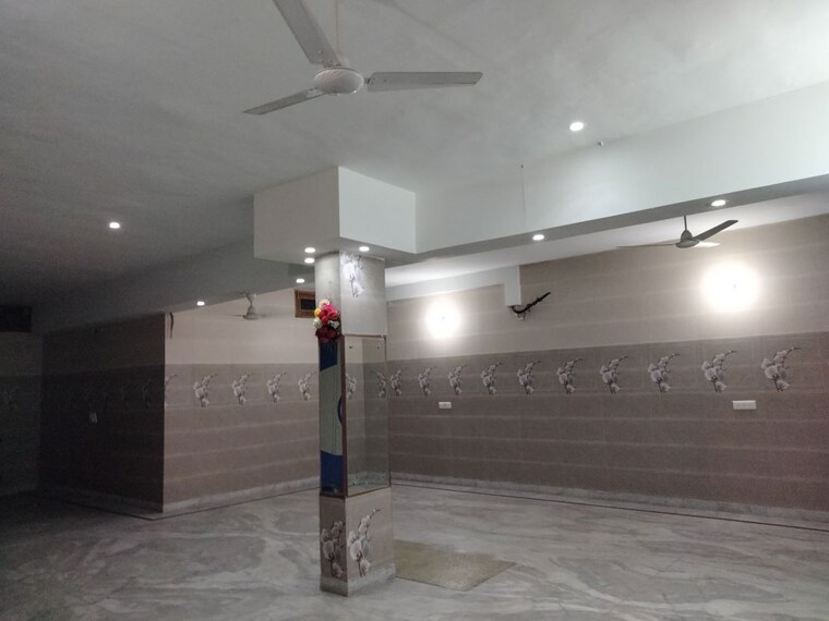  Parking, sunny enclave 4 Bedroom 160 Sq.Yd. Independent House In Sunny Enclave Mohali 10360465