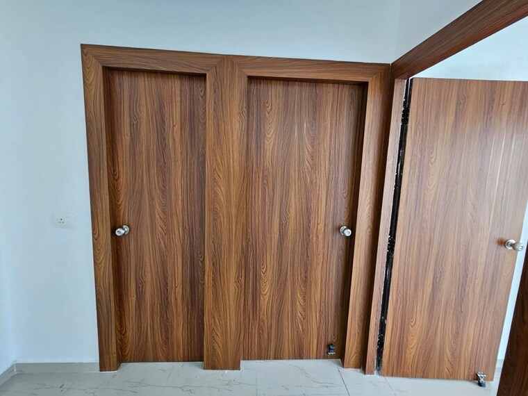 Room, mahagun-my-woods 3 Bedroom 1240 Sq.Ft. Apartment In Sector 16c Greater Noida Greater Noida 10360538