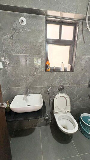 Bathroom in 3.5 BHK Apartment at Amanora Future Towers, Hadapsar – for Rent