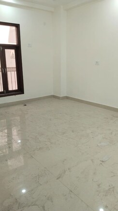 2 BHK + Pooja Room Builder Floor For Rent in Saket