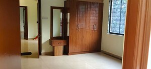 Room in 3 BHK Apartment at West Marredpally – for Rent