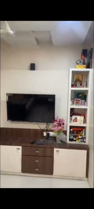 Furnished Amenities in 2.5 BHK Apartment at Sandesh Nagar – for Rent