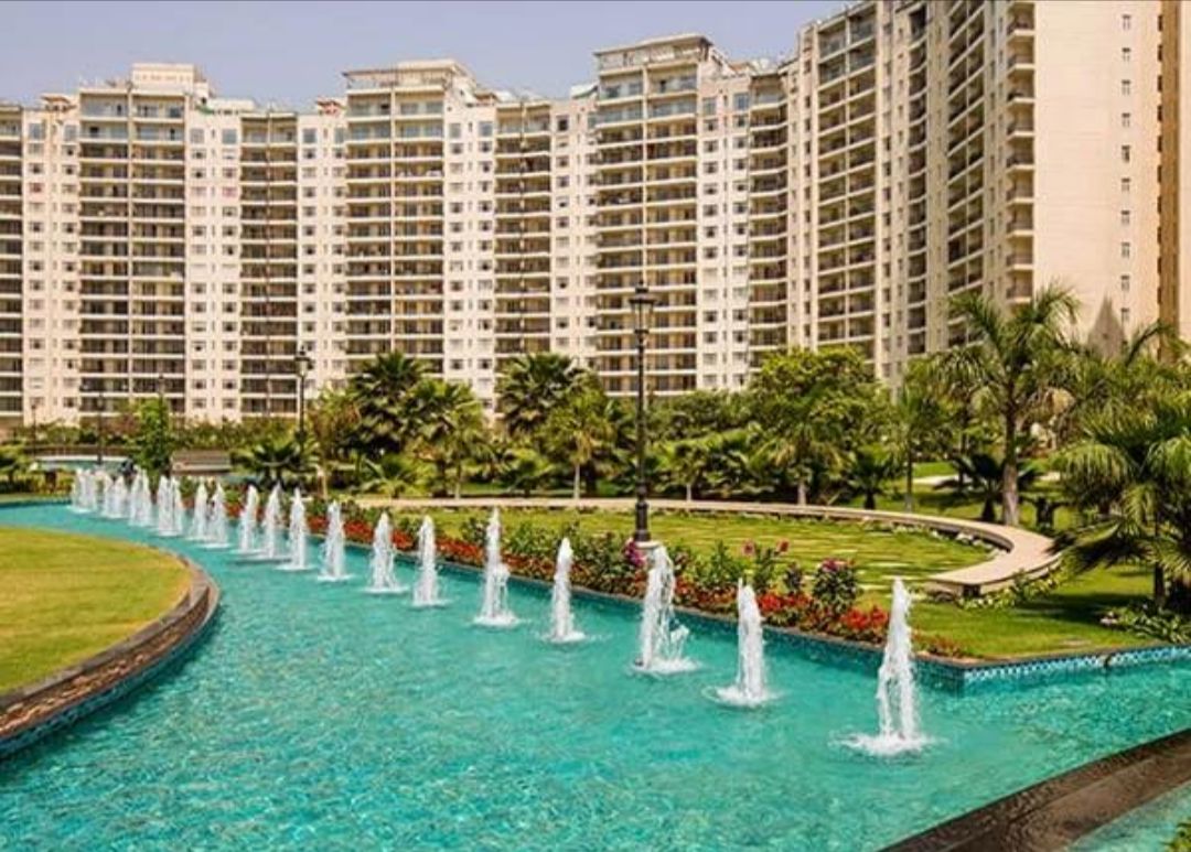 3 BHK + Pooja Room,Servant Room,Study Room,Extra Room,Basement,Store Room Apartment For Sale in Central Park Resorts