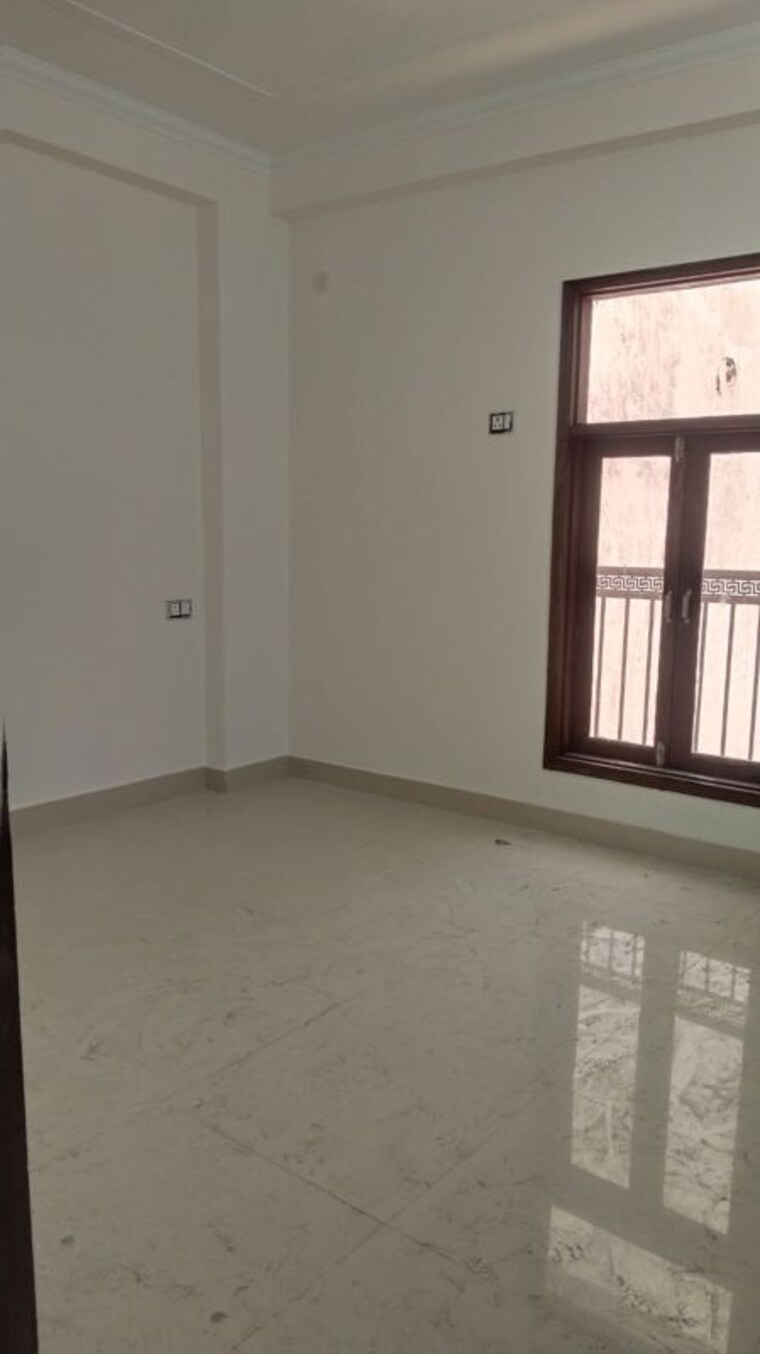 Room, freedom fighters enclave 2 Bedroom 850 Sq.Ft. Builder Floor In Freedom Fighters Enclave Delhi 10360582