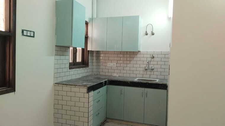 Kitchen, freedom fighters enclave 2 Bedroom 850 Sq.Ft. Builder Floor In Freedom Fighters Enclave Delhi 10360582