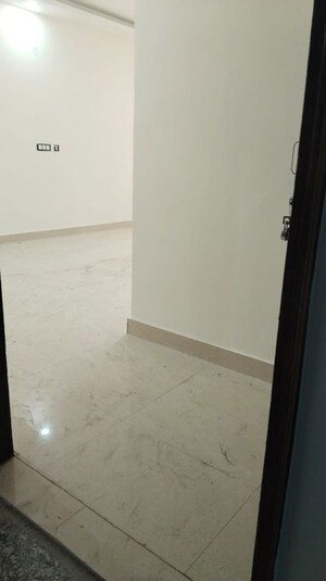 Room in 2 BHK Builder Floor at Freedom Fighters Enclave – for Rent