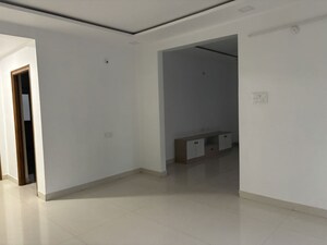 Room in 2 BHK Independent House at Lakdi Ka Pul – for Rent