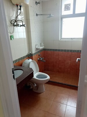 Bathroom in 3 BHK Apartment at Vipul Greens, Sector 48 – for Rent