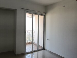 Master Bedroom in 2 BHK Apartment at Puranik City Reserva, Ghodbunder Road – for Rent