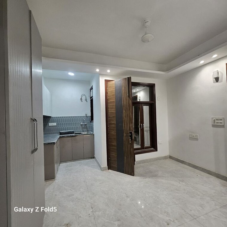 Room, neb sarai 1 Bedroom 400 Sq.Ft. Apartment In Neb Sarai Delhi 10360589