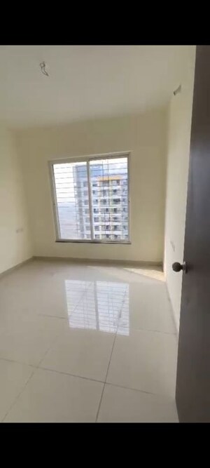 Room in 2 BHK Apartment at Kolte Patil Life Republic R 10, Hinjewadi – for Rent