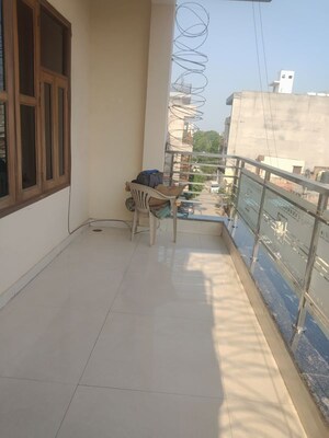 Balcony in 2 BHK Builder Floor at Sector 21c – for Rent