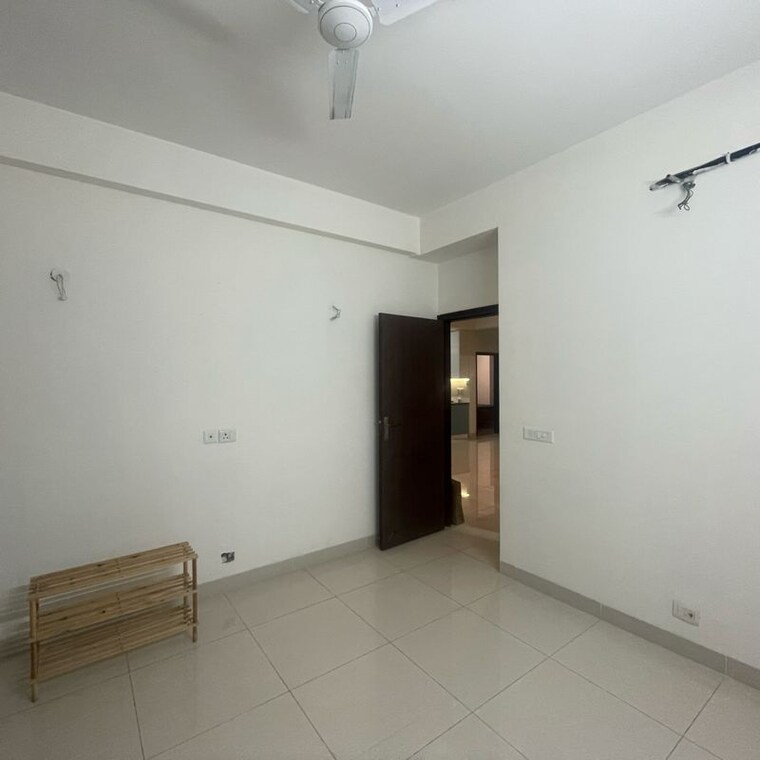 Room, bptp-amstoria 3 Bedroom 2384 Sq.Ft. Apartment In Sector 102 Gurgaon 10360628