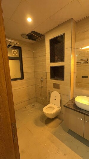 Bathroom in 3.5 BHK Apartment at Conscient Heritage Max, Sector 102 – for Rent
