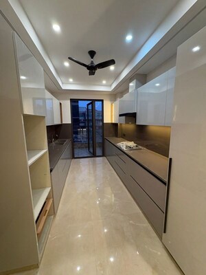 Building Lobby in 3.5 BHK Apartment at Conscient Heritage Max, Sector 102 – for Rent