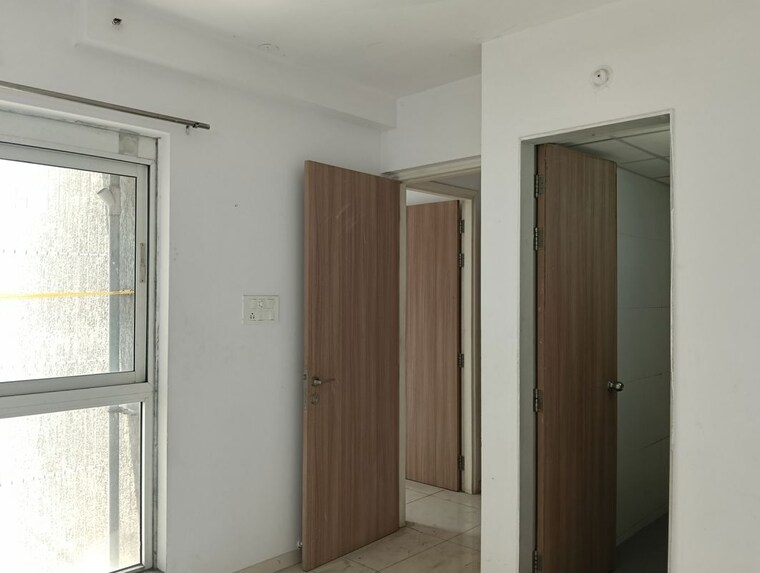 Master Bedroom, godrej-emerald 1.5 Bedroom 550 Sq.Ft. Apartment In Ghodbunder Road Thane 10360632