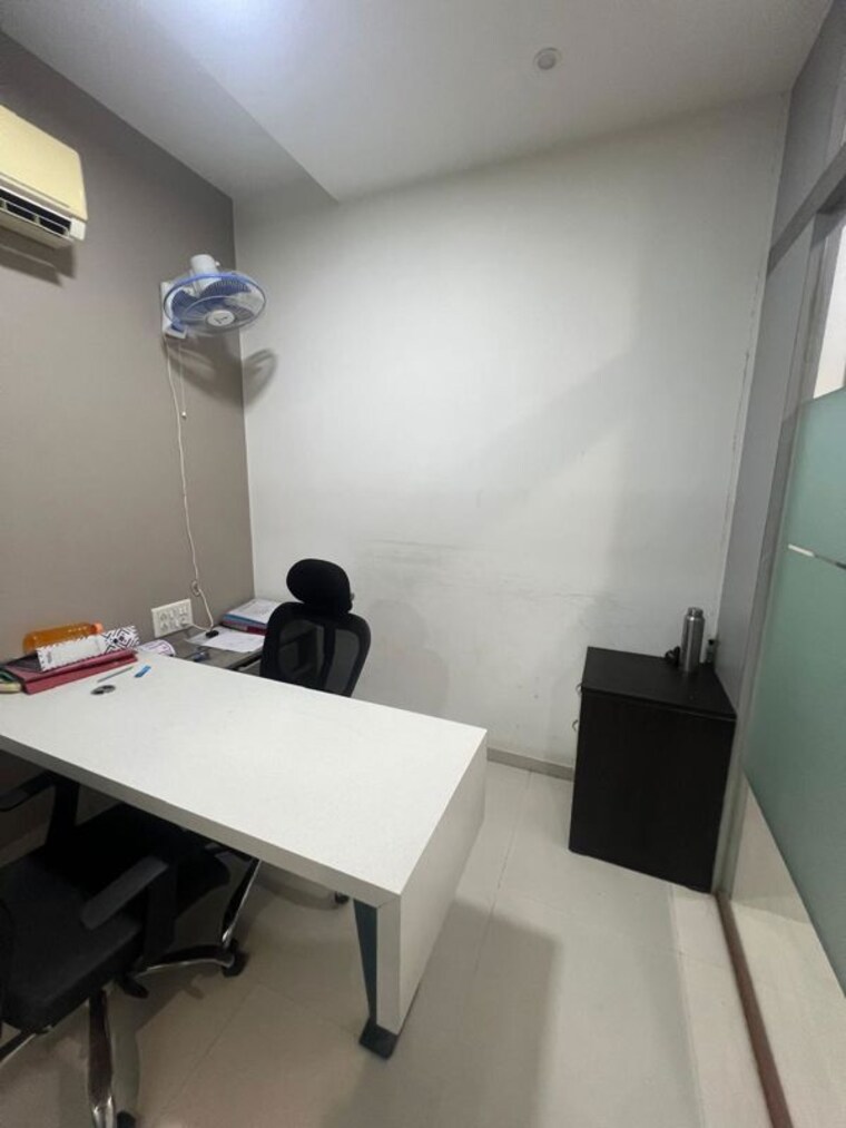 Team Area, science city Commercial Office Space 755 Sq.Ft. In Science City Ahmedabad 10360645
