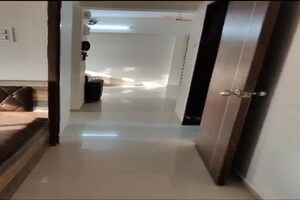 Building Lobby in 1 BHK Apartment at Bhoomi Acres, Thane West – for Rent