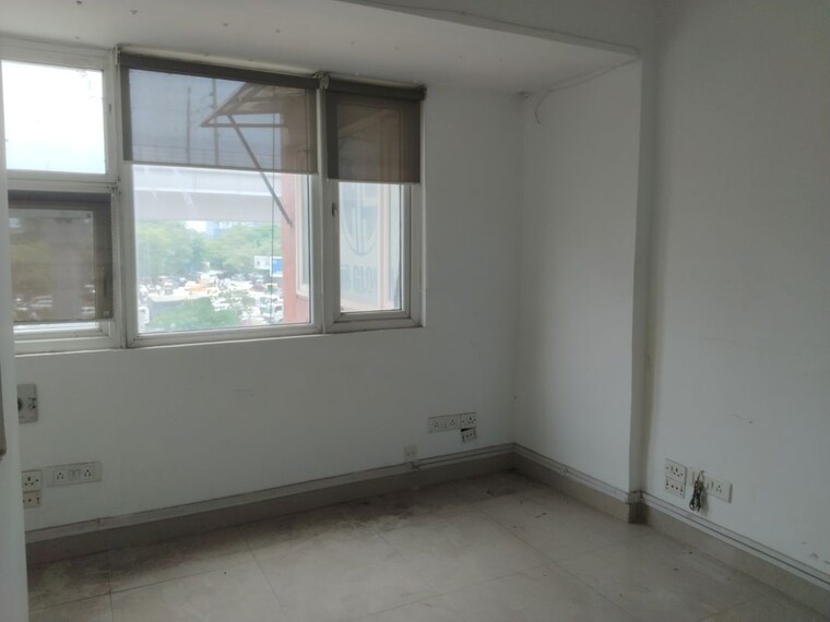 Room, sarita vihar 4 Bedroom 2250 Sq.Ft. Apartment In Sarita Vihar Delhi 10360661
