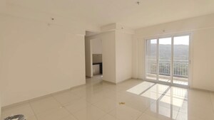 2 BHK Apartment For Rent in Godrej Emerald, Ghodbunder Road
