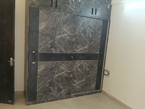 Furnished Amenities in 2 BHK Builder Floor at Signature Global Park, Sohna Sector 36 – for Rent
