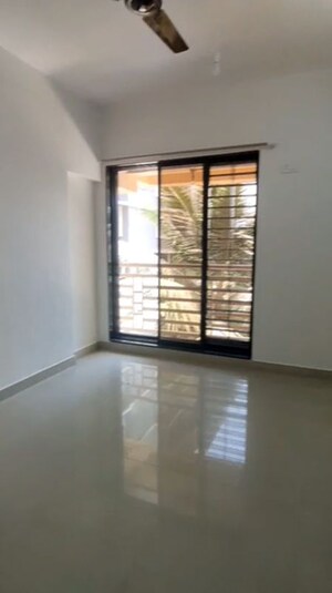 Bedroom in 2 BHK Apartment at Vysakh Heritage, Chembur – for Rent