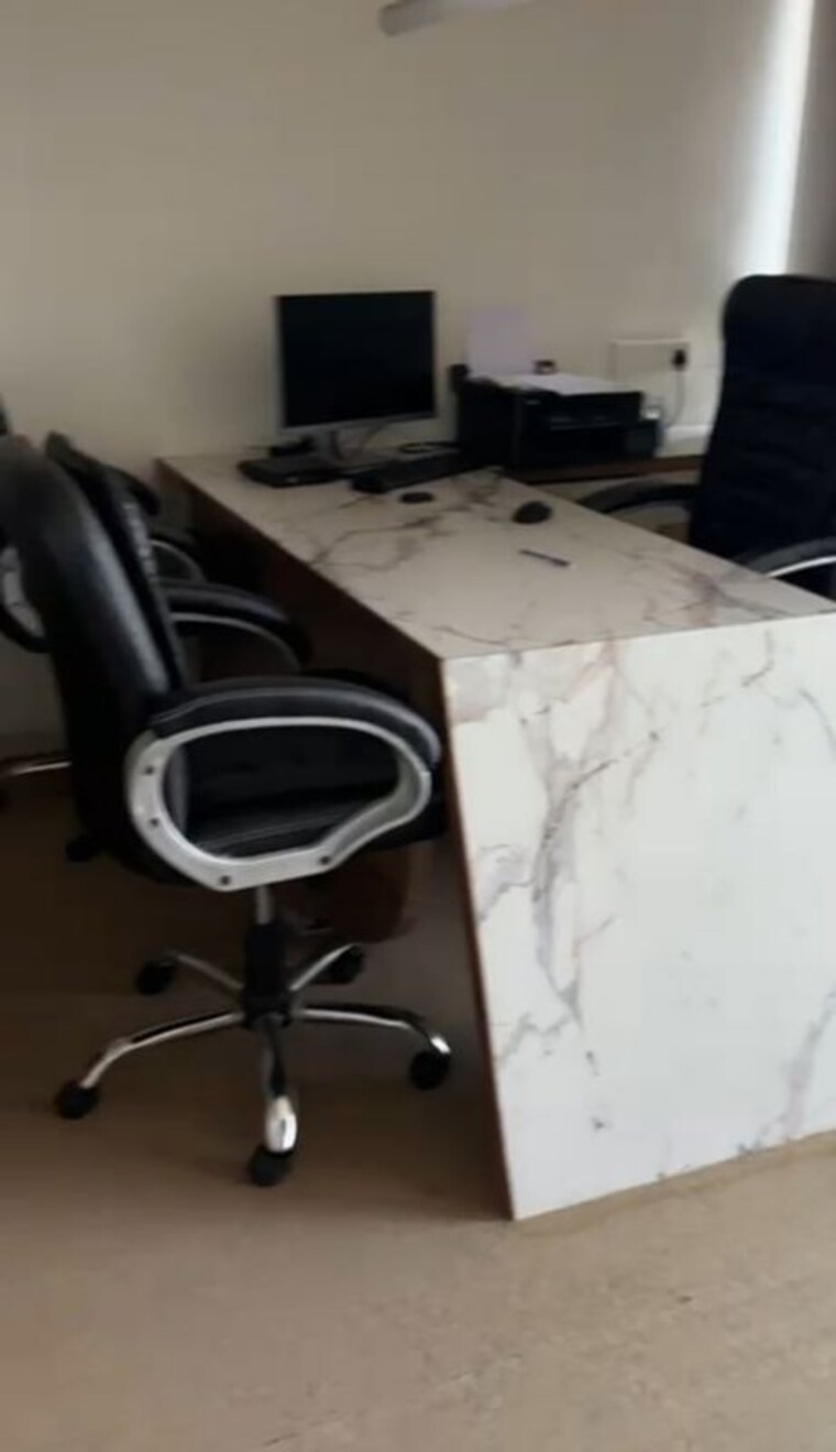 Team Area, zion-z-one Commercial Office Space 2524 Sq.Ft. In Bodakdev Ahmedabad 10360684
