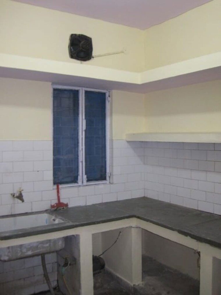 Kitchen, mayur vihar 1.5 Bedroom 750 Sq.Ft. Apartment In Mayur Vihar Delhi 10360686
