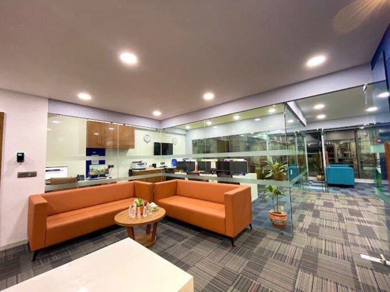 Team Area, vaishnodevi circle Commercial Office Space 4268 Sq.Ft. In Vaishnodevi Circle Ahmedabad 10360690