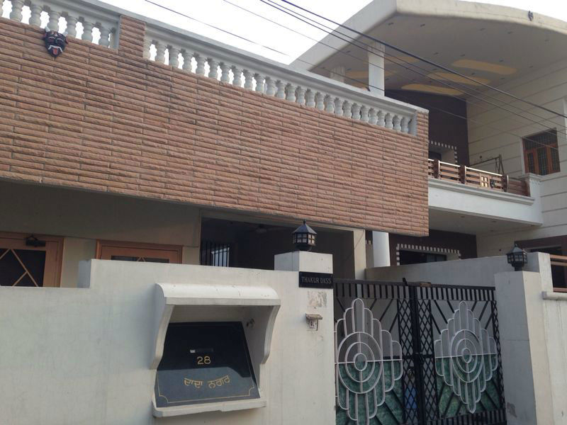 2 BHK + Pooja Room Independent House For Rent in Sector 7