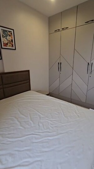 Bedroom in 2 BHK Apartment at Chembur – for Sale