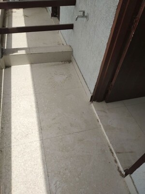 Building Lobby in 2 BHK Independent House at Gurgaon Dreamz, Sector 7 – for Rent